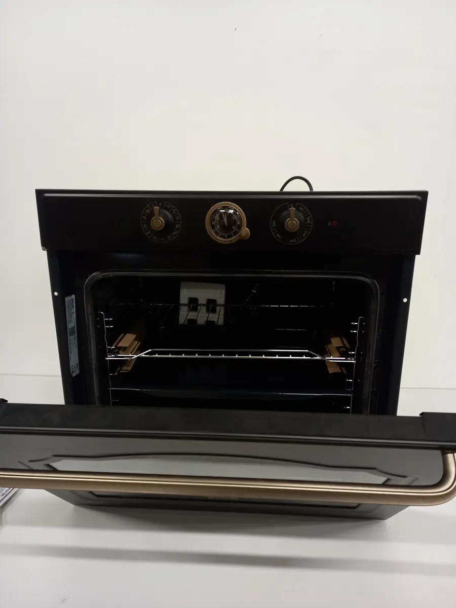 Ugradna rerna Gorenje BOS67371CLB